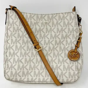 Michael Kors Jet Set Travel Crossbody Bag Vanilla *READ* thumbnail 1