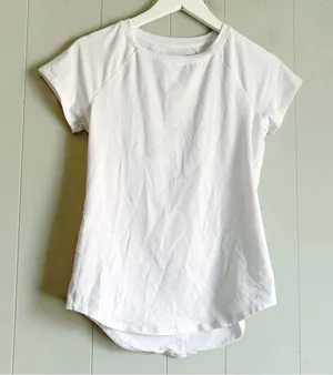 All in Motion White Rear Pleated Curved Tee XS thumbnail 1