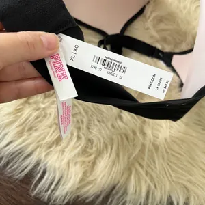 NWT Victoria's Secret PINK Marshmallow Lightly Lined Wireless Comfy Bra Black XL thumbnail 5