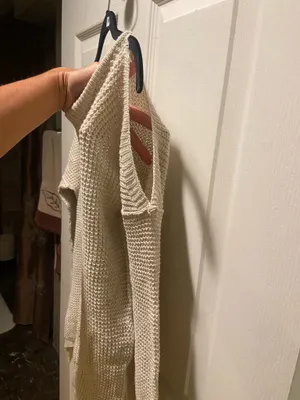 Hollister Sweater thumbnail 4