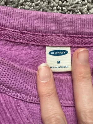 Old Navy Lavender Crewneck Sweatshirt with Silver Glitter Snowflake thumbnail 4