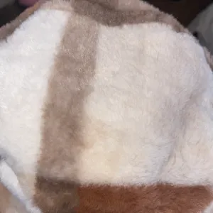 SheIn Patchwork Fleece Bucket Hat thumbnail 4