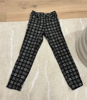Plaid Pants Size 28 thumbnail 2