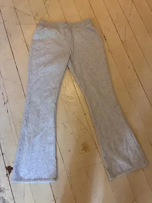 No Boundaries Heather Grey Sweatpants thumbnail 1