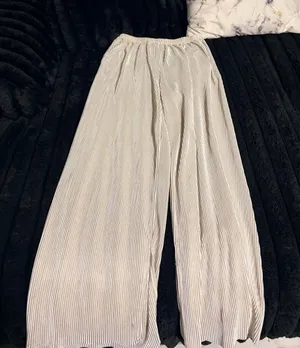 Skirt Subcategory Identification Tan thumbnail 1