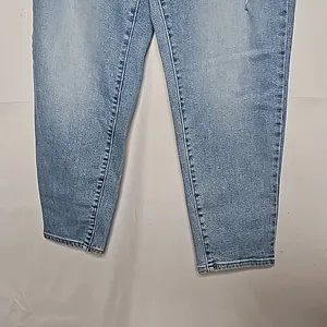 NWOT Levi's Silver Tab mom jeans light wash distressed ripped cropped jeans 29 thumbnail 6