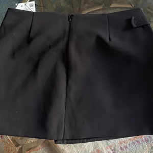 Zara Black Mini Skirt with Silver Zipper & Buckle thumbnail 5