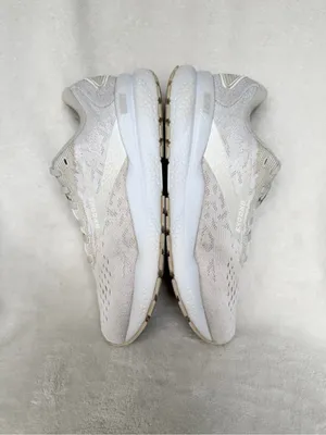 Brooks Ghost 16 Womens Size 9B White Grey Athletic Running Shoes 1204071B151 thumbnail 6