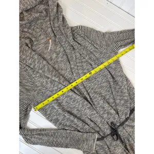 Free People For Keeps Cardigan Salt & Pepper Combo Gray Asymmetrical Hooded Sz M thumbnail 6