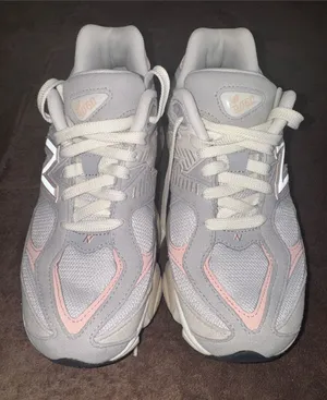 New Balance Women's Light Gray and Pink 9060 Style Sneakers thumbnail 1