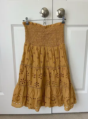 Yellow strapless dress Size M thumbnail 1