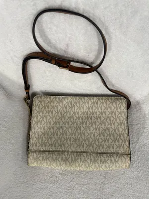 Michael Kors Purse Crossbody thumbnail 2