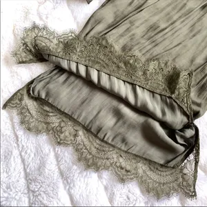 ✨HP✨H&M Silky Olive Green Lace Trim Tunic Dress✨ thumbnail 6
