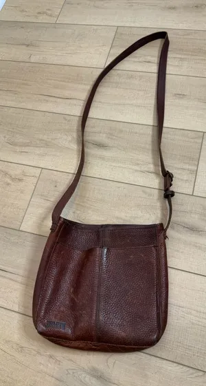 Duluth Trading Co Brown Leather Crossbody Bag Distressed Shoulder Purse Boho thumbnail 1