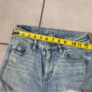 American Eagle Distressed Hi-Rise Jegging Crop Light Blue Women's Jeans size 4‎ thumbnail 11