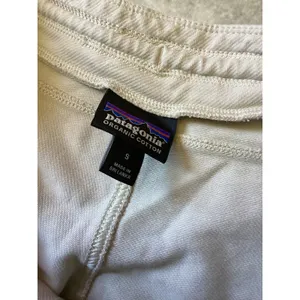 Patagonia Mahnya Fleece Pants Cream Organic Cotton Joggers Womens Small thumbnail 5