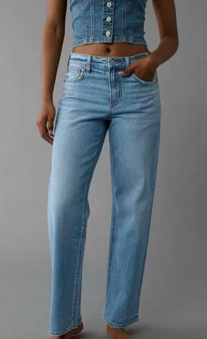 American Eagle Strigid High-Wasted Stovepipe Jeans thumbnail 4