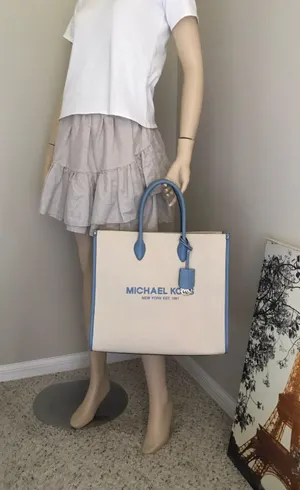 Michael Kors Purse thumbnail 7