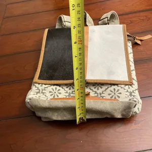 Chloe +‎ Lex Cowhide Flap Backpack thumbnail 4