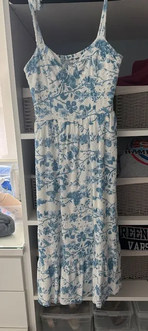 Steve Madden printed midi dress  thumbnail 1