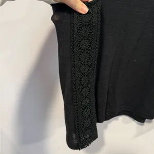 H&M Divided black split side lace‎ tank top thumbnail 2