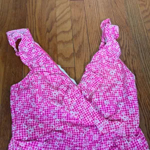 Lilly Pulitzer‎ Pink Gingham Floral Ruffle Wrap One Piece Swimsuit size 14 thumbnail 3