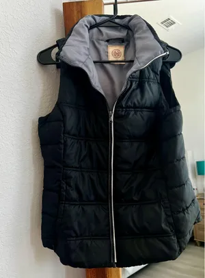 Authentic American Heritage Black Puffer Vest with Gray Interior thumbnail 1