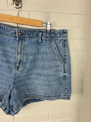 American Eagle Cotton Denim Mom Shorts Plus Size 16 thumbnail 6