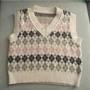 💕Pink neutrals Argyle diamond printed sweater vest thumbnail 1