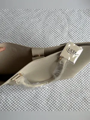 Everyday Pebbled Tote Bag in Cream with Top Handles thumbnail 4