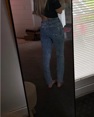 Judy Blue Light Blue Distressed High-Rise Skinny Jeans thumbnail 2