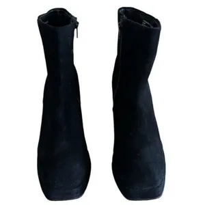 STEVE MADDEN Treasure Black Suede Platform Square Toe &  Heel Booties Size 9.5 thumbnail 5