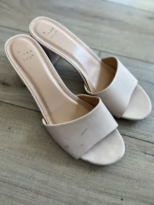 Target Size 11 Block Heel Beige Sandals thumbnail 3