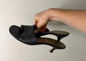 Women’s Black Leather Slide Sandals Size 8 thumbnail 1
