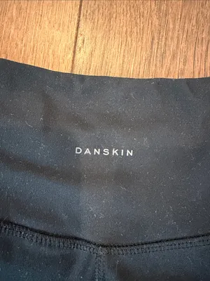 Danskin Black High-Rise 6” Bike Shorts with Side Pockets Size Small - C27-173 thumbnail 6