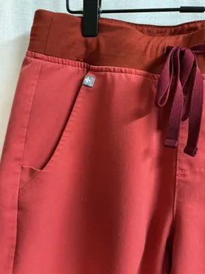 Figs discontinued clay catarina top Zamora bottoms thumbnail 8