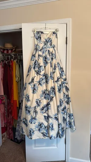 Windsor White and Blue Floral Strapless Ballgown/Prom Dress thumbnail 4