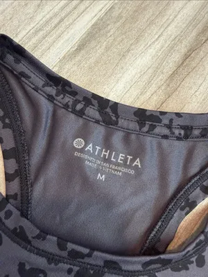 Athleta Cropped Tank Top Cheetah Medium thumbnail 2