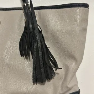 Nine West Tote thumbnail 3
