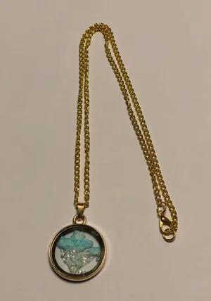 Press Flower Pendant Necklace thumbnail 1