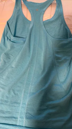 Lululemon Blue Tank Top  thumbnail 4