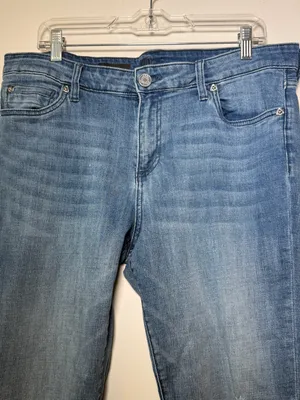 Kut from the Kloth Katy Boyfriend Classic Mid-Blue Women’s Straight Jeans 14 thumbnail 2