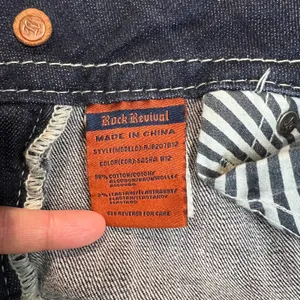 Y2K Rock Revival Sasha‎ Boot Jeans Womens 31 Dark Wash Denim Flap Rhinestones thumbnail 10