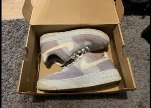 Nike Air Force 1 Crater Flyknit thumbnail 1