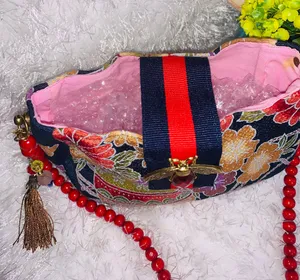 Handmade Bee Bag Pouch/ Crossbody thumbnail 7