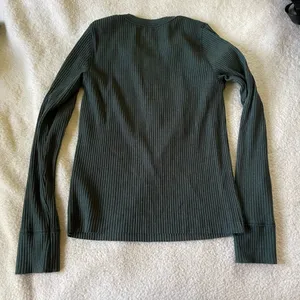 Aerie Ribbed Long Sleeve Forest Green/Teal Shirt Size Medium thumbnail 6
