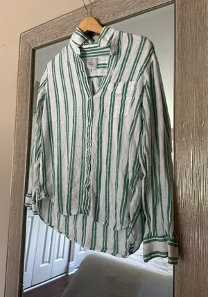 RAILS Green And White Striped Button Down Linen Blend Blouse Size Medium thumbnail 1