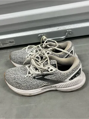 Brooks Adrenaline GTS 23 Women’s Running Shoes Size 8.5 Oreo white and black thumbnail 3