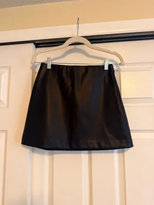 A&F Scarlett Abercrombie The Mini Skort thumbnail 3