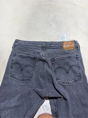 Levi’s premium wedgie Straight-Leg Jeans in Washed Black 30x28 thumbnail 3